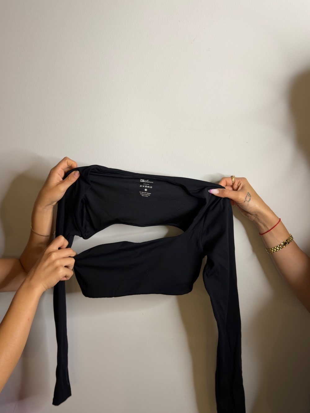 Black Long-Sleeve Crop Top